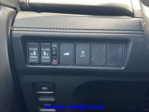 Used 2025 Honda Odyssey EX-L image 17
