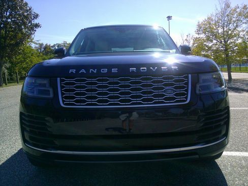 Used 2020 Land Rover Range Rover HSE image 39
