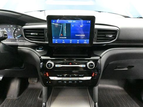 Used 2022 Ford Explorer ST-Line image 32