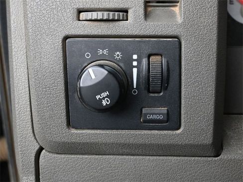 Used 2009 Dodge Ram 2500 Truck SLT w/ Popular Equipment Group image 13