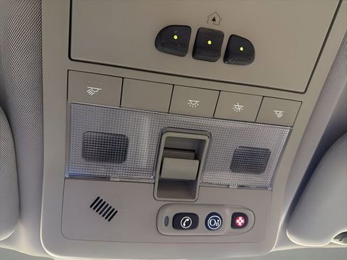 Used 2008 Saturn Vue XR w/ Premium Trim Package image 23