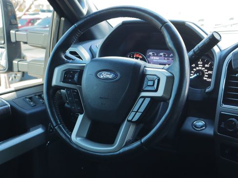 Used 2022 Ford F250 Lariat w/ Black Appearance Package image 16