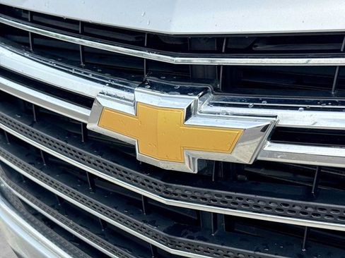 Used 2018 Chevrolet Traverse LT AWD/4WD image 11