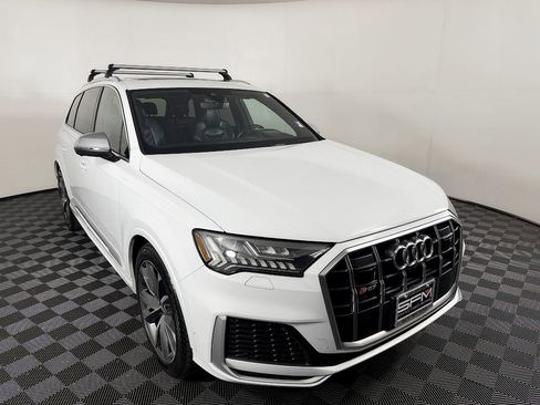 Used 2021 Audi SQ7 Premium Plus w/ Driver Assistance Package AWD/4WD image 5