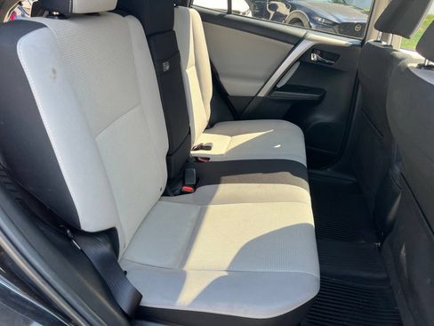 Used 2017 Toyota RAV4 XLE w/ Convenience Package AWD/4WD image 37