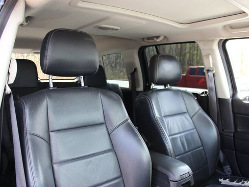Used 2017 Jeep Patriot High Altitude AWD/4WD image 35