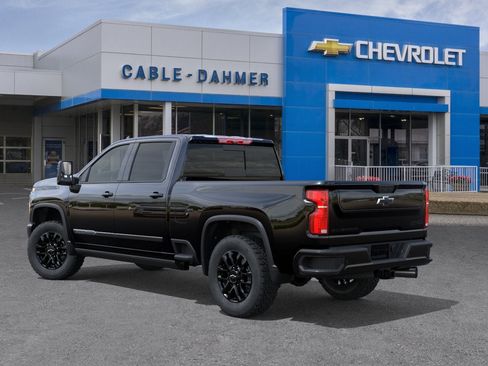 New 2026 Chevrolet Silverado 2500 High Country w/ High Country Premium Package AWD/4WD image 36