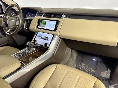 Used 2019 Land Rover Range Rover Sport HSE image 39