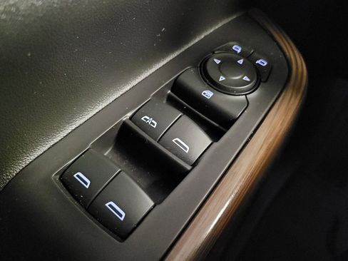 Used 2019 GMC Acadia SLE w/ Driver Alert Package I FWD image 27