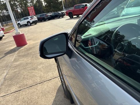 New 2025 Toyota RAV4 XLE image 14