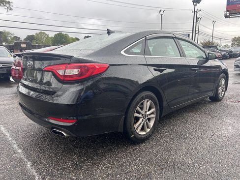 Used 2015 Hyundai Sonata SE image 9