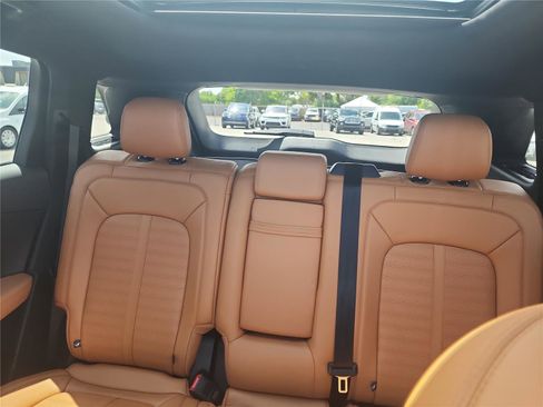 Used 2023 Lincoln Nautilus Black Label image 15