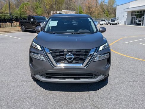Used 2021 Nissan Rogue SV image 8