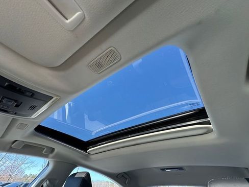 Used 2022 Lexus ES 350 w/ Premium Package FWD image 27