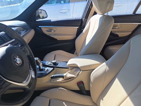 Used 2018 BMW 330e image 10