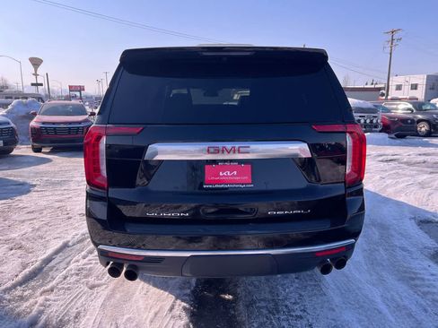 Used 2022 GMC Yukon XL Denali AWD/4WD image 27