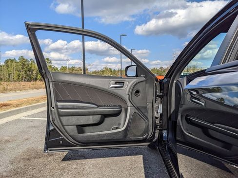 Used 2023 Dodge Charger SXT image 48