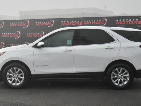 Used 2019 Chevrolet Equinox LT w/ LPO, Cargo Package image 4