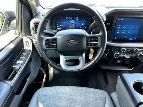 Used 2025 Ford F150 XLT w/ Equipment Group 301A Standard AWD/4WD image 19