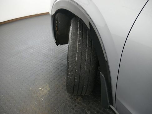 Certified 2023 Honda HR-V EX-L image 17