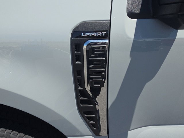 New 2026 Ford F350 Lariat AWD/4WD image 4