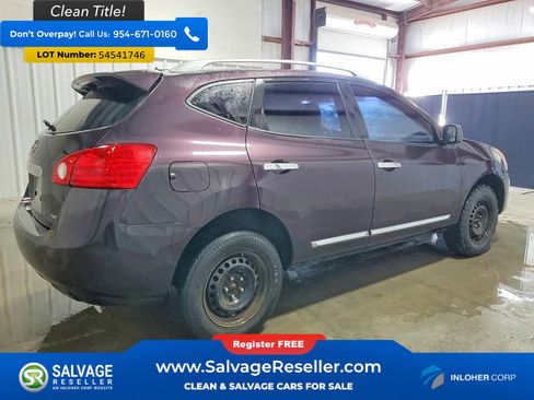 Used 2015 Nissan Rogue S w/ Convenience Package AWD/4WD image 4