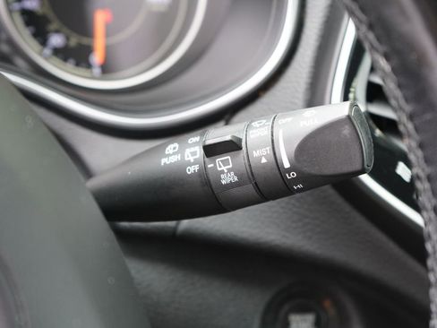 Used 2020 Jeep Cherokee Limited AWD/4WD image 18