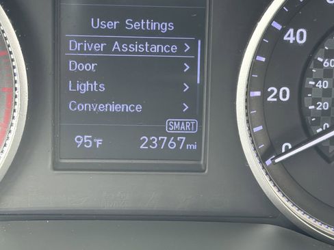 Used 2020 Hyundai Elantra SE FWD image 28
