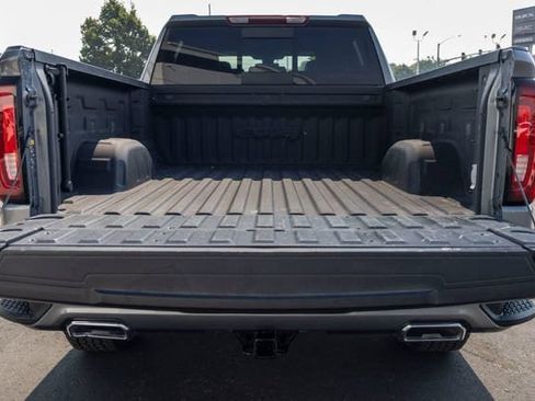 Used 2022 GMC Sierra 1500 AT4 w/ AT4 Preferred Package AWD/4WD image 15