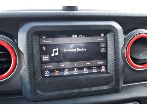 Used 2023 Jeep Gladiator Overland AWD/4WD image 24