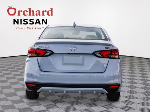 New 2025 Nissan Versa SR w/ Trunk Package FWD image 3