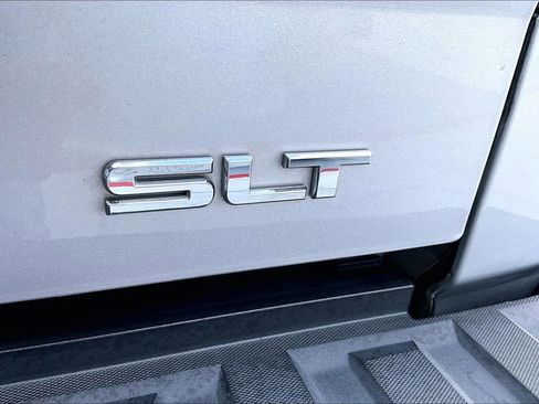 Used 2017 GMC Sierra 1500 SLT AWD/4WD image 21