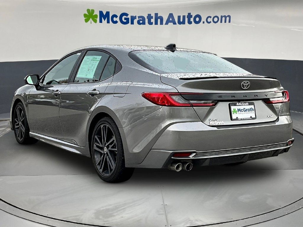 Used 2025 Toyota Camry XSE FWD image 5