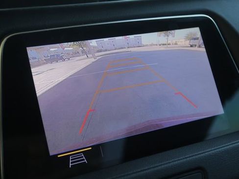 Used 2019 Cadillac XT4 Premium Luxury image 18