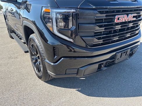 Used 2026 GMC Sierra 1500 Pro w/ Graphite Edition image 25