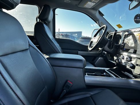 Used 2024 Ford F350 Lariat w/ Lariat Ultimate Package image 13