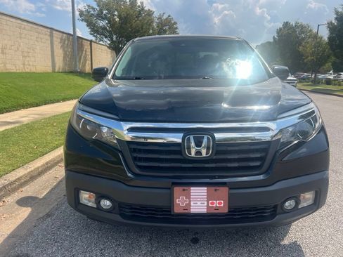 Used 2020 Honda Ridgeline RTL image 2