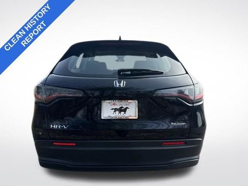 Used 2023 Honda HR-V LX image 3