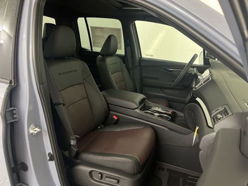 New 2026 Honda Ridgeline Black Edition image 21