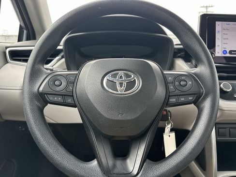 Used 2024 Toyota Corolla Cross L AWD/4WD image 20