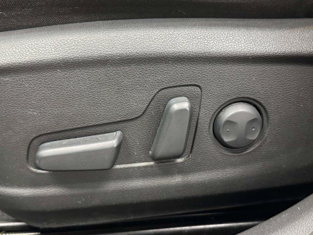 Used 2021 Hyundai Kona SEL Plus w/ Cargo Package AWD/4WD image 35