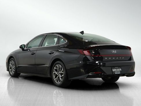 Used 2023 Hyundai Sonata SEL image 3