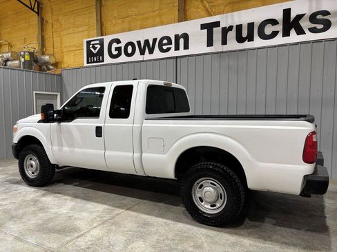 Used 2014 Ford F250 XL w/ Power Equipment Group AWD/4WD image 5