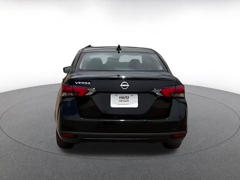 Used 2025 Nissan Versa SV FWD image 11