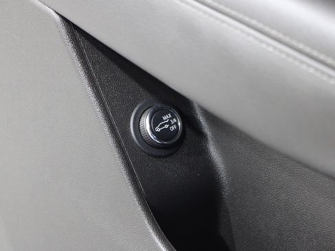 Used 2023 Cadillac XT6 Sport w/ Technology Package image 10