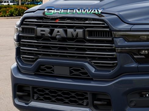 New 2026 RAM 2500 Laramie AWD/4WD image 11