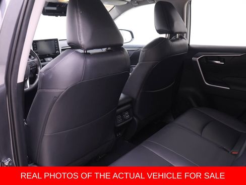 Used 2020 Toyota RAV4 XLE Premium image 11
