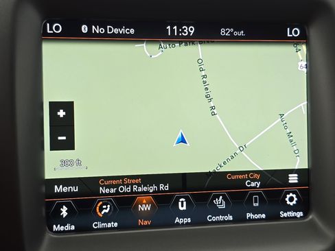 Used 2021 Jeep Compass Latitude w/ Sun and Sound Group AWD/4WD image 22