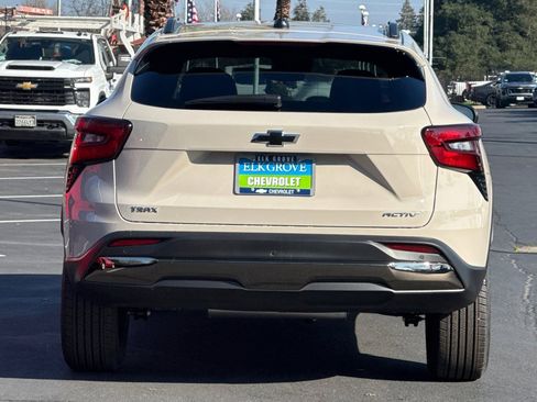 New 2026 Chevrolet Trax ACTIV w/ Driver Confidence Package FWD image 4