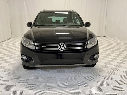 Used 2014 Volkswagen Tiguan S image 24